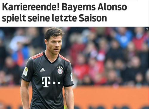 庆祝欧洲杯夺冠，英格兰女足前锋凯莉在伦敦街头跳舞（英格兰女足前锋凯莉伦敦街头起舞，庆祝欧洲杯夺冠）