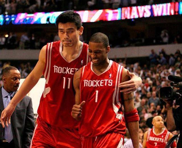 东契奇连续9场30+，追平科比并列湖人队史第四长（东契奇9场连砍30+，追平科比并列湖人队史第4长纪录）