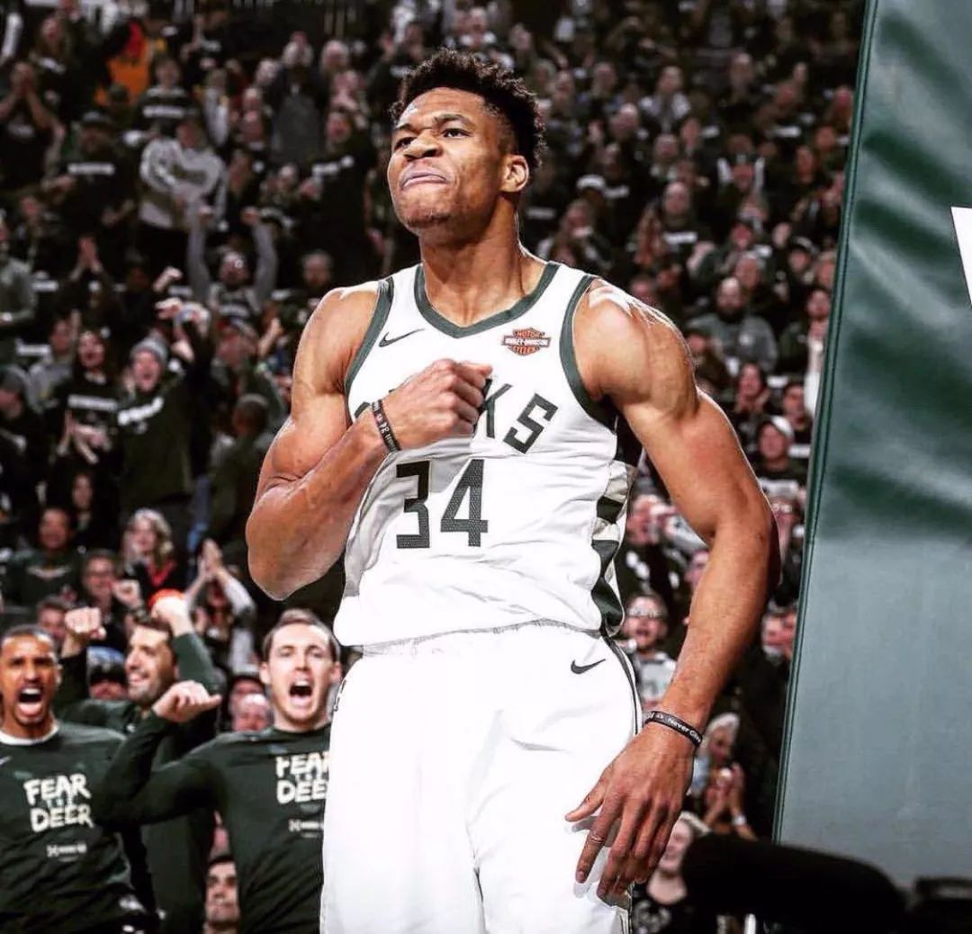 亚锦赛盛装舞步泰国主场夺魁，中国骑手独揽最高分（亚洲锦标赛盛装舞步：泰国主场称王，中国骑手拿下全场最高分）