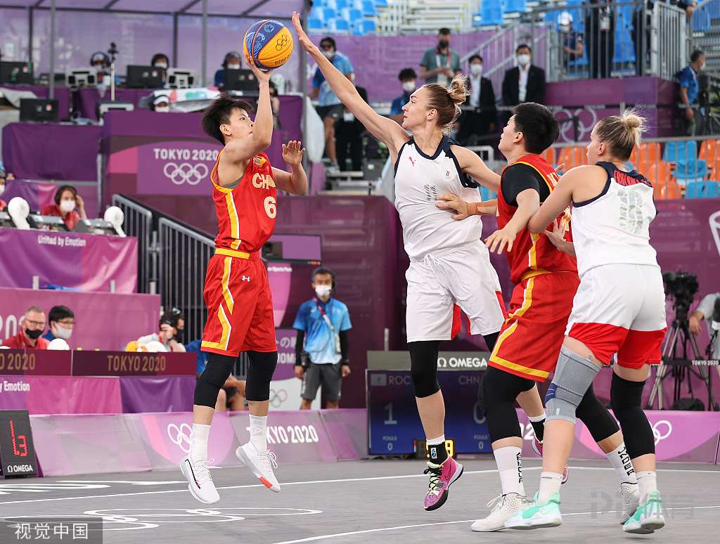 欧冠淘汰赛前瞻：曼联对阵巴黎,（欧冠淘汰赛焦点战：曼联迎战巴黎）