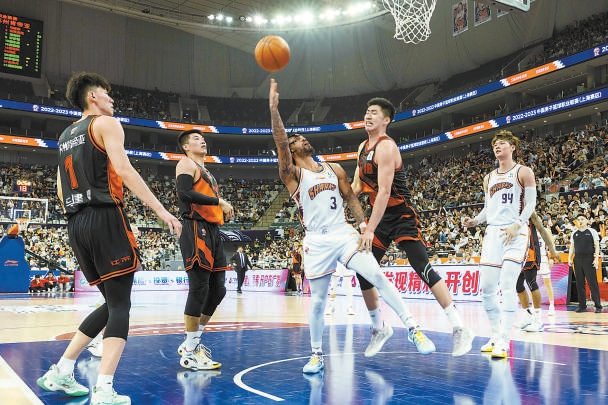 国际米兰冬窗无动作，奥西利奥坚持不引援，三大暗流潜藏涌动？（国米冬窗按兵不动：奥西利奥拒引援，三股暗潮涌动？）