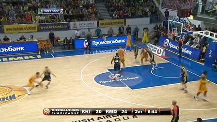 佩德里：还有2场欧冠联赛要尽可能多拿分；我们都很爱阿劳霍（佩德里：欧冠剩余两战力求最大化积分，大家都很爱阿劳霍）