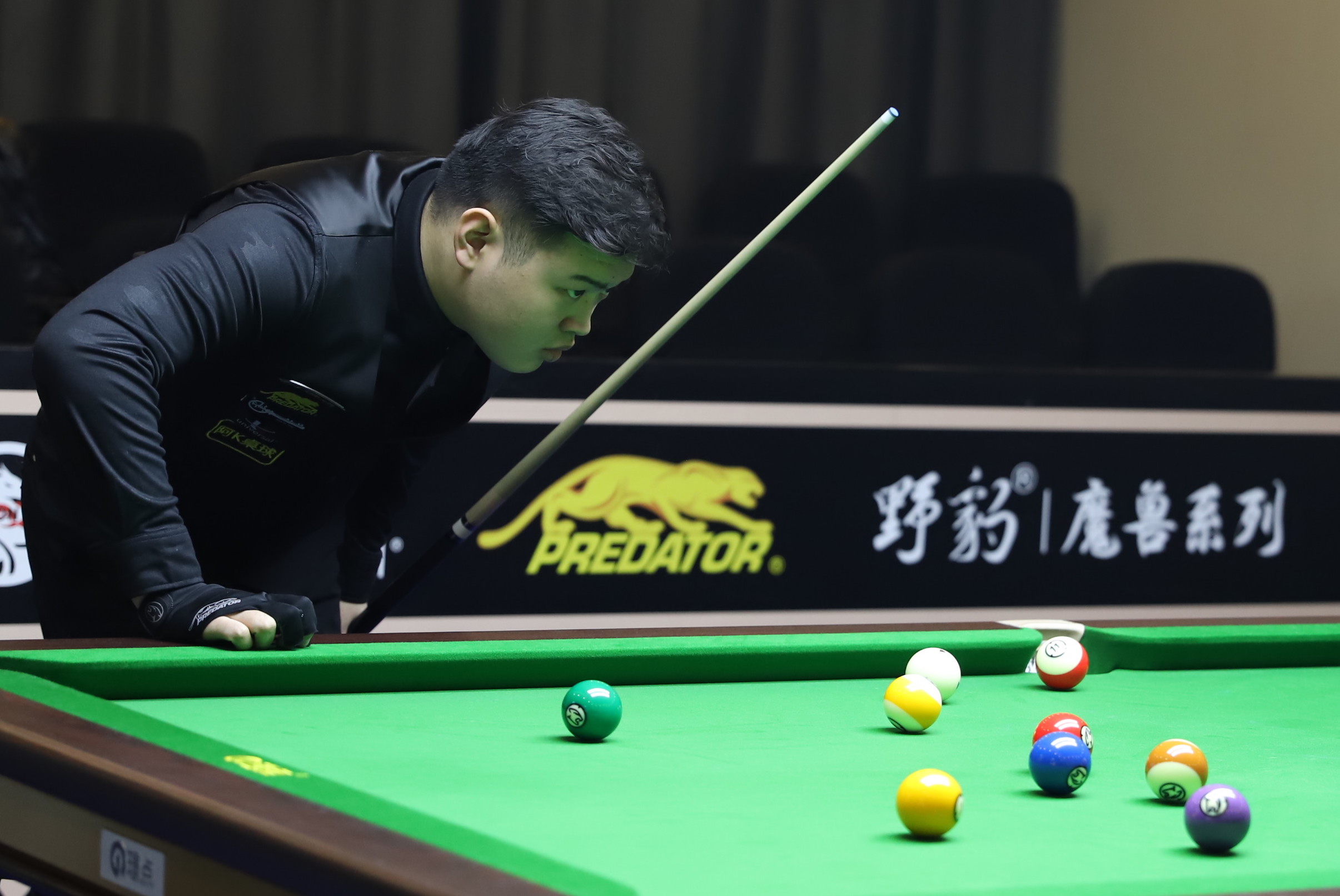 他对队友 他对队友