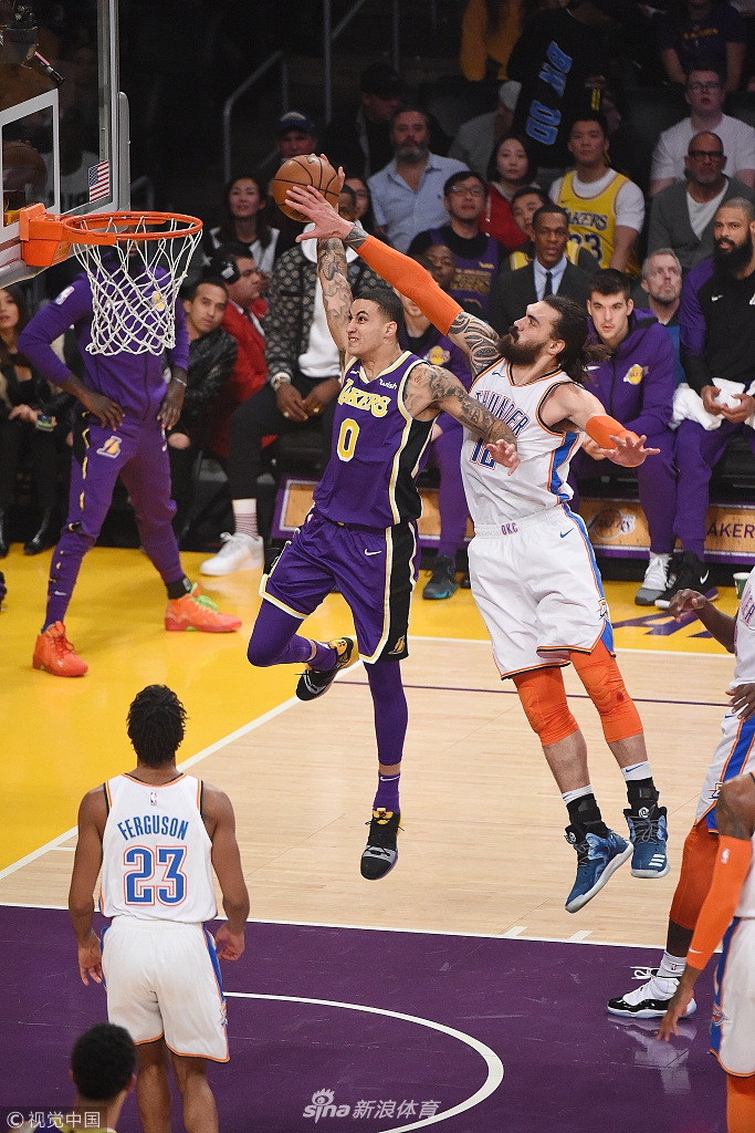 友间的默契 友间的默契